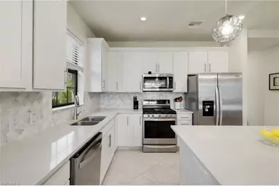 17323 Terracina Dr, Fort Myers, FL 33913 - Photo 14