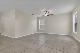 254 Leawood Cir, Naples, FL 34104 - Photo 10