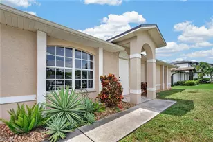 18560 Holly Rd, Fort Myers, FL 33967 - Photo 4