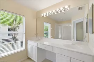 1148 Oxford Ln, Naples, FL 34105 - Photo 12