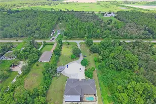 3420 72nd Ave NE, Naples, FL 34120 - Photo 2