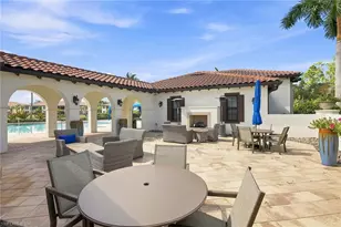 15157 Palmer Lake Cir, Naples, FL 34109 - Photo 30