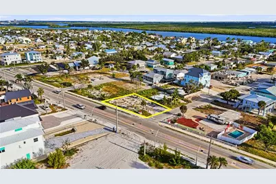 101 Hibiscus Dr, Fort Myers Beach, FL 33931 - Photo 8