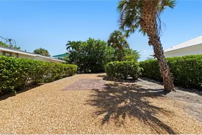 849 Beach Rd, Sanibel, FL 33957 - Photo 28