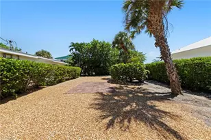849 Beach Rd, Sanibel, FL 33957 - Photo 28