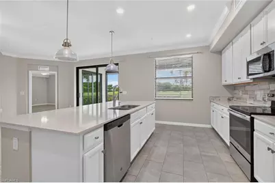 12047 Hawthorn Lake Dr #102, Fort Myers, FL 33913 - Photo 16