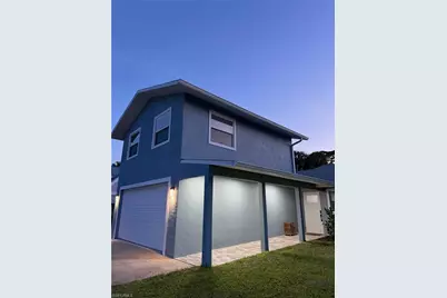 27261 Gasparilla Dr, Bonita Springs, FL 34135 - Photo 2