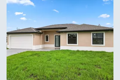 2704 37th St SW, Lehigh Acres, FL 33976 - Photo 2