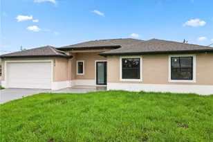 2704 37th St SW, Lehigh Acres, FL 33976 - Photo 2