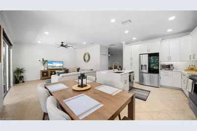 1324 Triandra Ln, Naples, FL 34119 - Photo 10