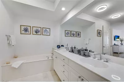 400 Flagship Dr #705, Naples, FL 34108 - Photo 12