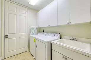 400 Flagship Dr, Naples, FL 34108 - Photo 20