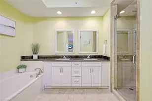 400 Flagship Dr, Naples, FL 34108 - Photo 14