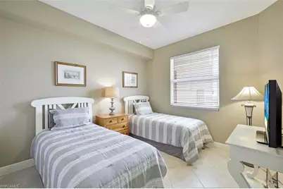 400 Flagship Dr #504, Naples, FL 34108 - Photo 16