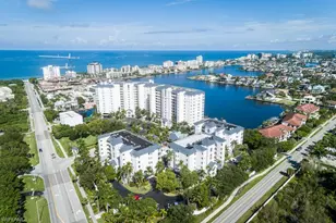 400 Flagship Dr, Naples, FL 34108 - Photo 32