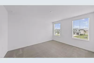 17524 Paradiso Way, North Fort Myers, FL 33917 - Photo 6