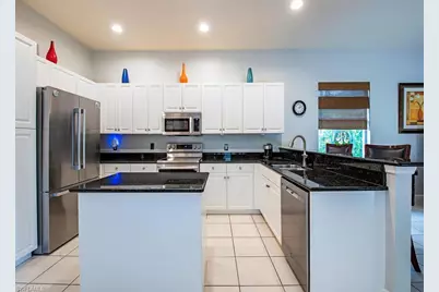 5013 Fairhaven Ln, Naples, FL 34109 - Photo 4