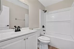842 NW 2nd St, Cape Coral, FL 33993 - Photo 12