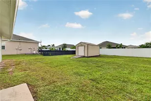 842 NW 2nd St, Cape Coral, FL 33993 - Photo 16