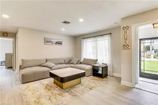 6030 Perthshire Ln, Fort Myers, FL 33908 - Photo 6