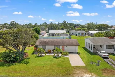 22 3rd St, Bonita Springs, FL 34134 - Photo 4