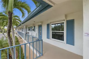 325 Charlemagne Blvd, Naples, FL 34112 - Photo 26