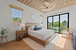 1140 8th St S, Naples, FL 34102 - Photo 30