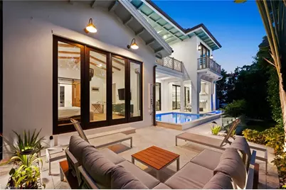 1140 8th St S, Naples, FL 34102 - Photo 50