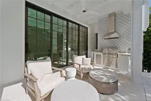 1140 8th St S, Naples, FL 34102 - Photo 40