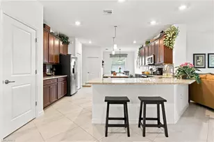 3319 Antilla Ct, Fort Myers, FL 33905 - Photo 10
