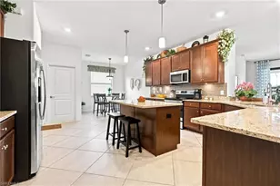 3319 Antilla Ct, Fort Myers, FL 33905 - Photo 12