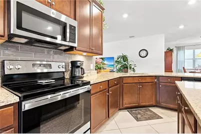 3319 Antilla Ct, Fort Myers, FL 33905 - Photo 16