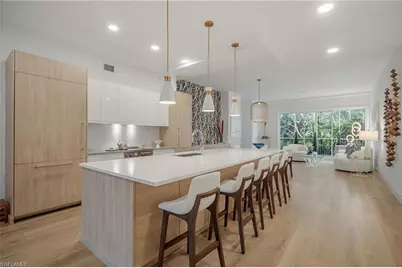 700 Bentwater Cir #103, Naples, FL 34108 - Photo 2