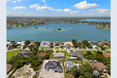 1631 N Copeland Dr, Marco Island, FL 34145 - Photo 46