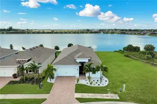 950 Stonewater Lk Ter, Cape Coral, FL 33993 - Photo 4