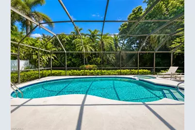 660 Regatta Rd, Naples, FL 34103 - Photo 10