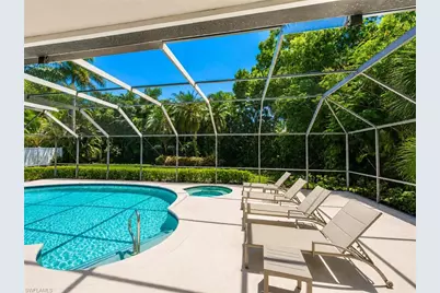 660 Regatta Rd, Naples, FL 34103 - Photo 8