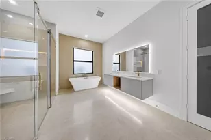 522 17th St SW, Naples, FL 34117 - Photo 24