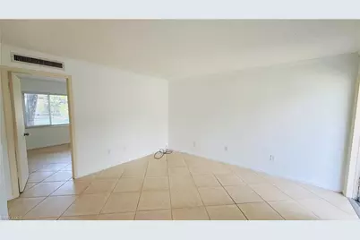 3250 10th St N #B2, Naples, FL 34103 - Photo 2