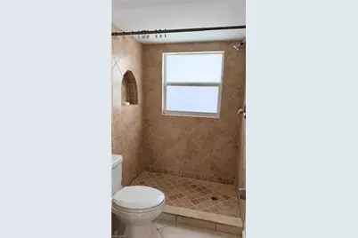 3250 10th St N #B2, Naples, FL 34103 - Photo 20