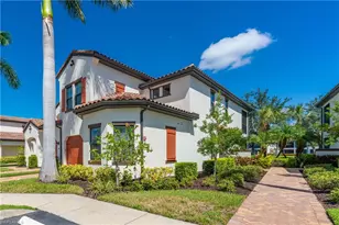 15145 Palmer Lake Cir, Naples, FL 34109 - Photo 2
