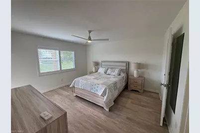 37 High Point Cir E #305, Naples, FL 34103 - Photo 8