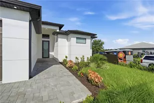 382 Pauline Ave, Lehigh Acres, FL 33974 - Photo 4