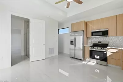 382 Pauline Ave, Lehigh Acres, FL 33974 - Photo 44
