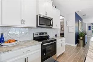 28395 Captiva Shell Loop, Bonita Springs, FL 34135 - Photo 10