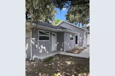 1217 Ecstasy St E, Lehigh Acres, FL 33974 - Photo 4