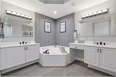 1425 Mariposa Cir #101, Naples, FL 34105 - Photo 22