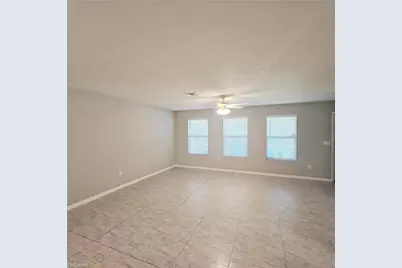 2509 42nd St W, Lehigh Acres, FL 33971 - Photo 6