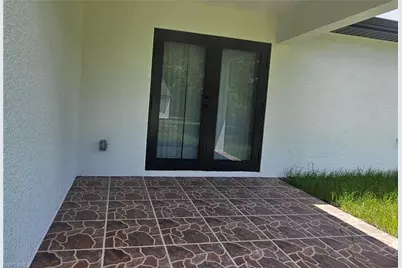 4927 Leonard Blvd S, Lehigh Acres, FL 33973 - Photo 10
