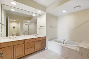 285 Grande Way, Naples, FL 34110 - Photo 26